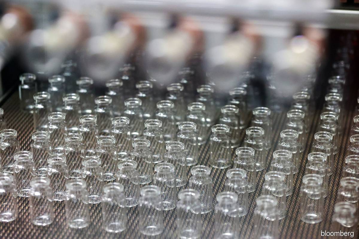 AstraZeneca faces more vaccine questions after manufacturing error
